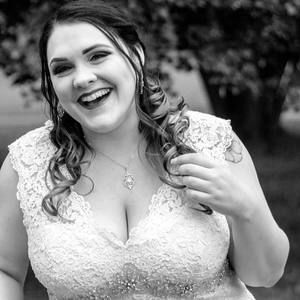 Meet your Posher, Carly